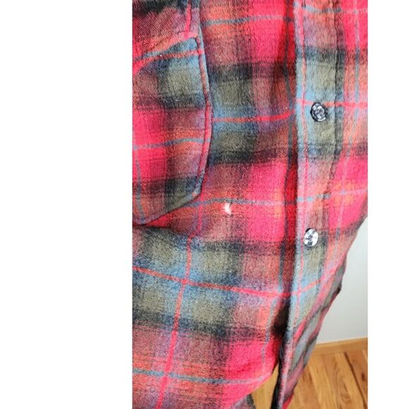 Vintage Pendleton 100% Virgin Wool Plaid Button Down Shirt Size 17.5 - Picture 4 of 6